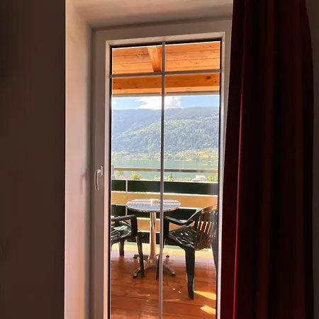 Neuhof 3*